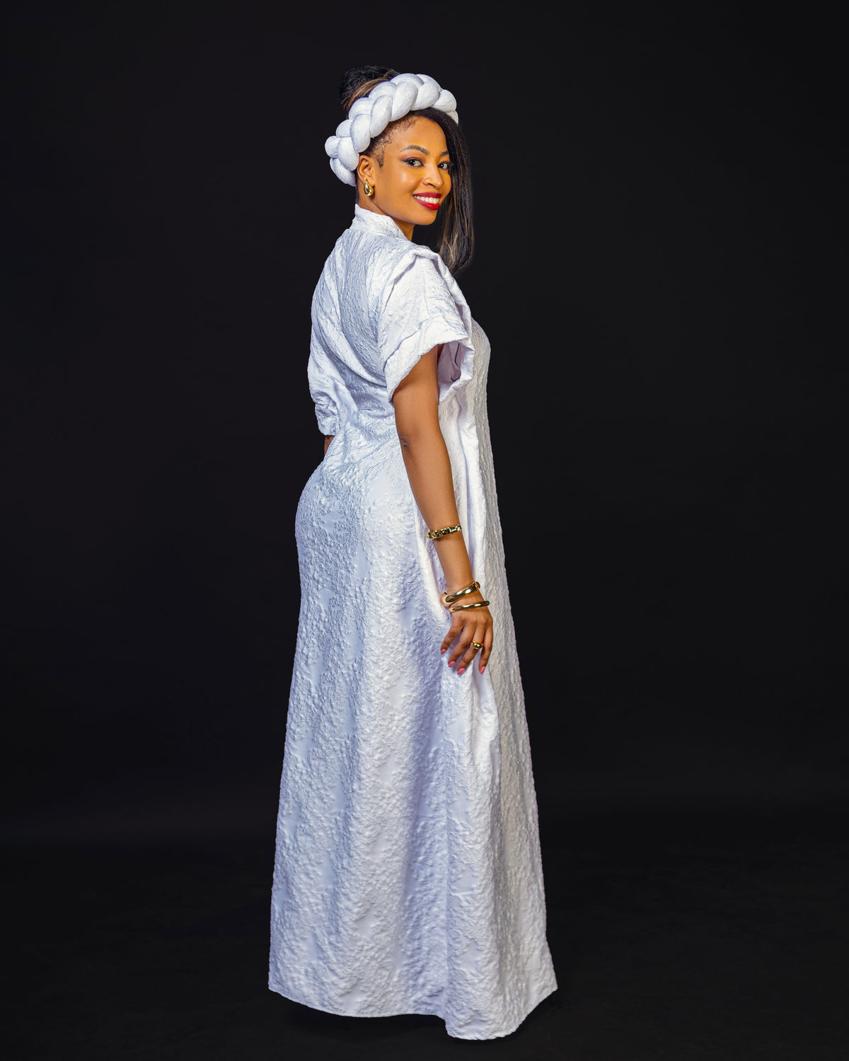 Noma Textured Crepe Maxi Kaftan with Matching Headpiece Set - White