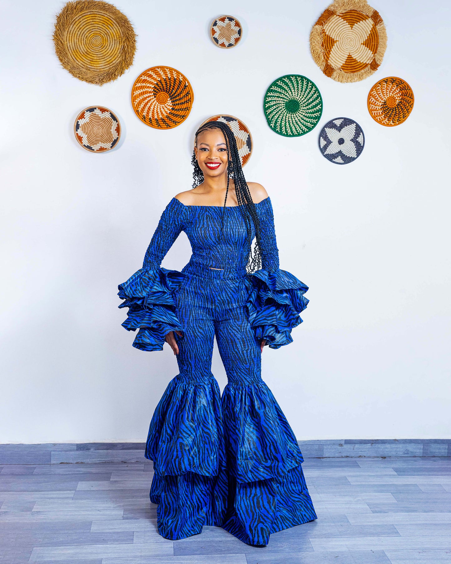 Soso Bell-Sleeve Crop Top - Deep Blue