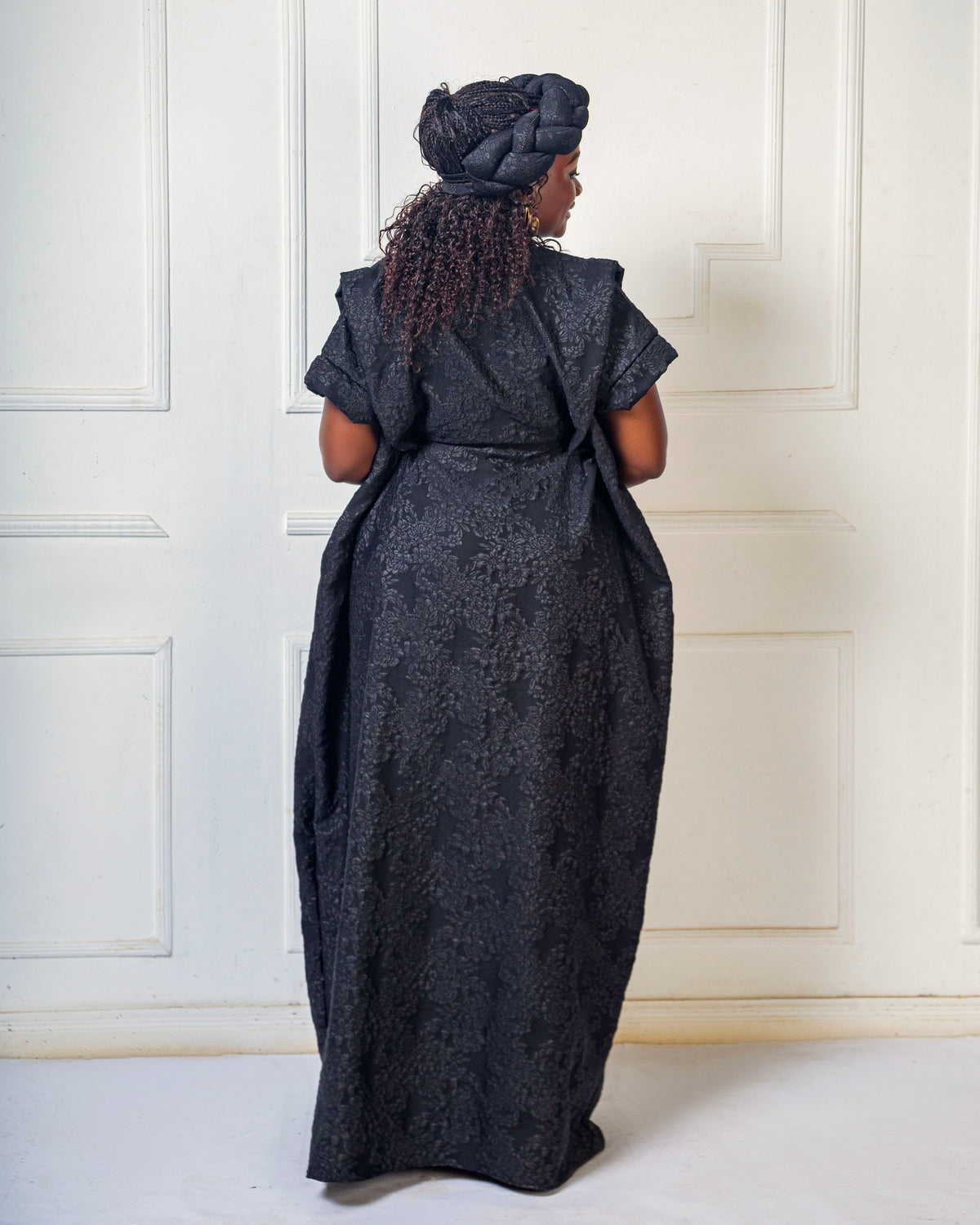 Noma Textured Crepe Maxi Kaftan with Matching Headpiece Set - Black